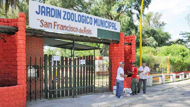 Piden cierre definitivo de zoológico santiagueño