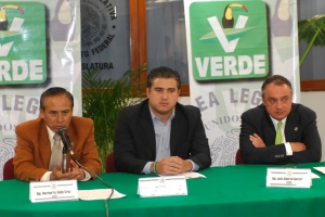 Diputados mexicanos reprueban intolerancia y violencia de los taurinos