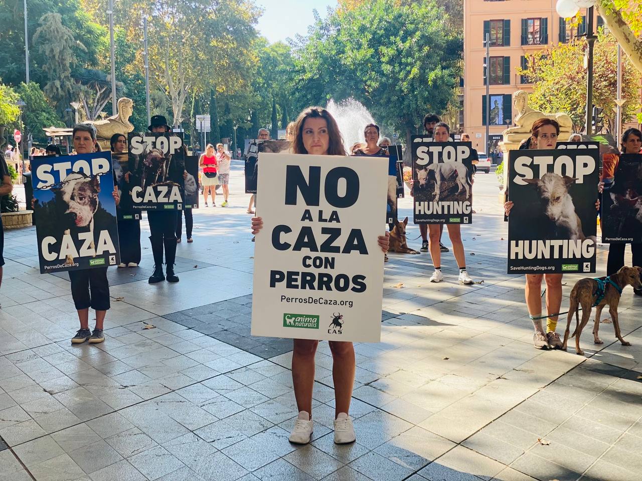 Alzamos la voz en Palma en contra de la caza con perros