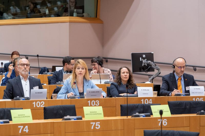 Audiencia en el Parlamento Europeo: un paso más hacia una Europa sin pieles